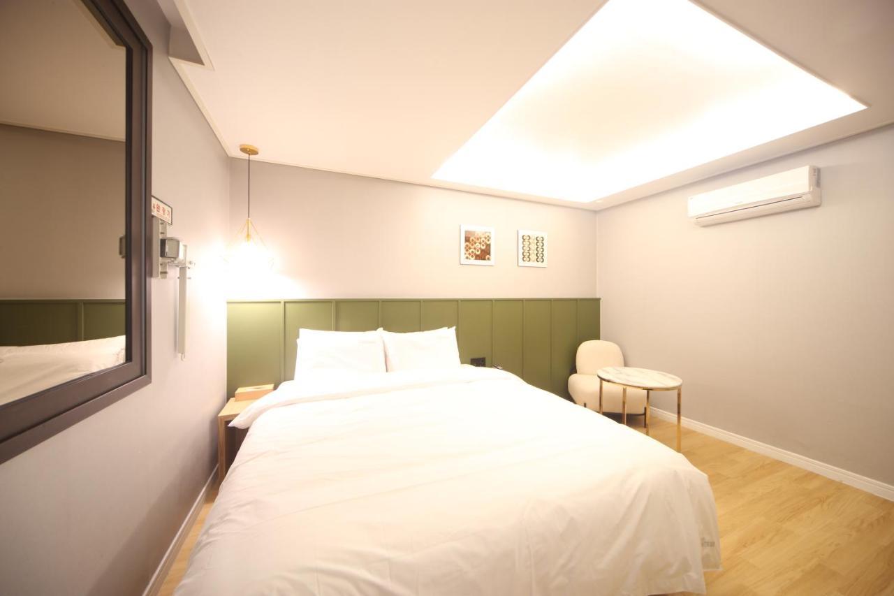 The Stone Bridge Hotel Sasang Busan Exterior foto